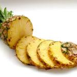 Abacaxi Auxilia o Instestino na Digestão