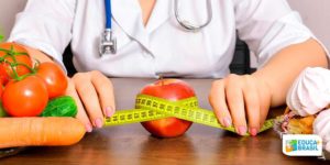 Dieta é com o nutricionista